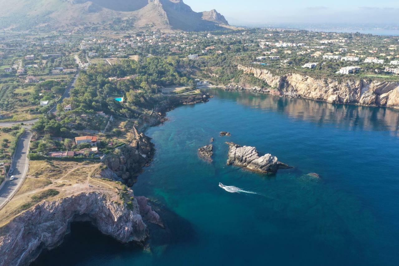 Vila Casa Elvira Terrasini Exteriér fotografie