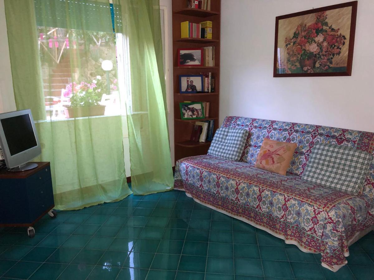 Vila Casa Elvira Terrasini Exteriér fotografie
